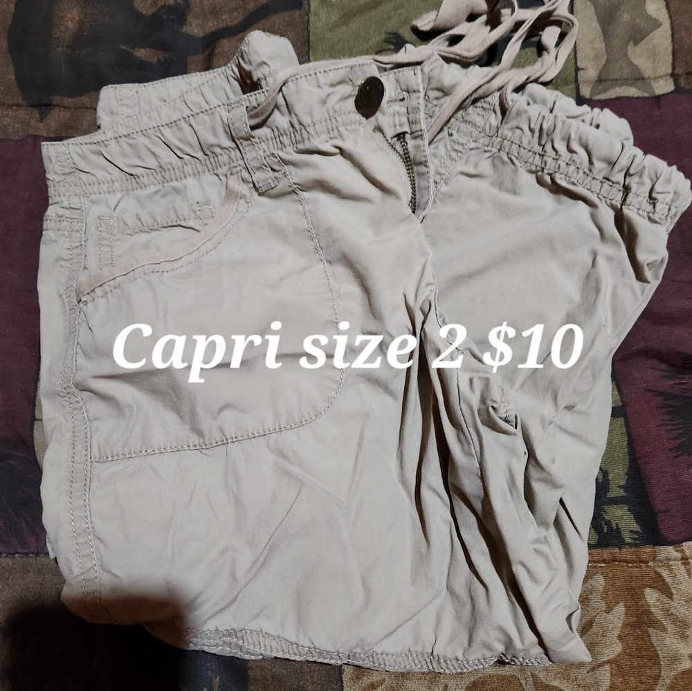 Kahki Capri
